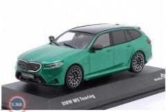 1:43 Solido 2024 BMW M5 Touring (G99) - Isle of Man green metallic