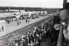 1:18 Spark 1930 Bentley SPEED SIX 6.6L #4 TEAM BENTLEY MOTORS LTD  WINNER 24h LE MANS