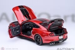 1:18 Autoart 2023 Ford Mustang Shelby GT500 - Rapid Red