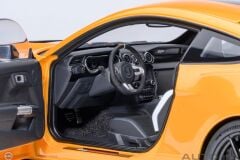 1:18 Autoart 2023 Ford Mustang Shelby GT500 - Cyber Orange