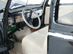 1:18 1940 Ford Deluxe