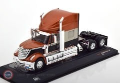 1:43 IXO 2010 International Lonestar
