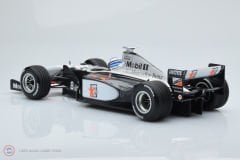 1:18 Minichamps 1998 McLaren Mercedes MP413 #8 Mika Hakkinen World Champion Formula 1