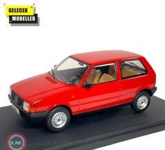 1:24 WhiteBox 1983 Fiat Uno