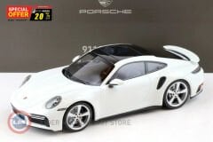 1:18 Minichamps 2021 Porsche 911 (992) Turbo S