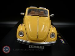 1:18 Revell 1970 Volkswagen Beetle 1302 LS Cabriolet