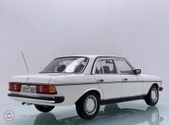 1:18 1982 Mercedes Benz 200 E Class W123