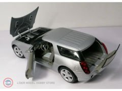 1:18 Road Signature 2004 Chevrolet  Nomad Concept