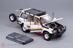 1:18 Keng Fai 1990 Toyota Land Cruiser with Roof Pack