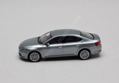 1:43 2013 Skoda Superb