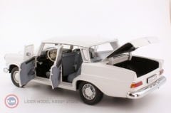 1:18 Norev 1965 Mercedes Benz 200 W110