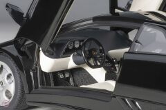 1:18 Lamborghini Diablo SE 30th Anniversary Edition Siyah