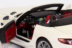 KUSURLU 1:18 Minichamps 2011 Mercedes Benz SLS AMG Roadster R197