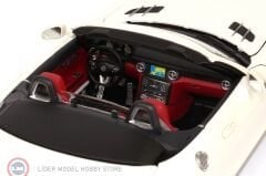 KUSURLU 1:18 Minichamps 2011 Mercedes Benz SLS AMG Roadster R197