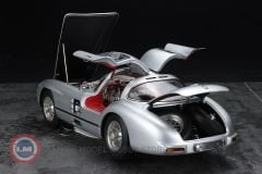 1:18 CMC 1955 Mercedes Benz 300 SLR W196 Uhlenhaut Coupe