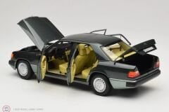 1:18 Norev 1990 Mercedes Benz E Class 230E W124 Night Green