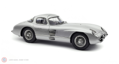 1:18 CMC 1955 Mercedes Benz 300 SLR W196 UHLENHAUT COUPE