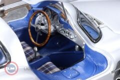 1:18 CMC 1955 Mercedes Benz 300 SLR W196 UHLENHAUT COUPE