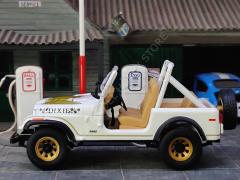 1:43 1979 Jeep CJ-7 Golden Eagle Dixie Dukes