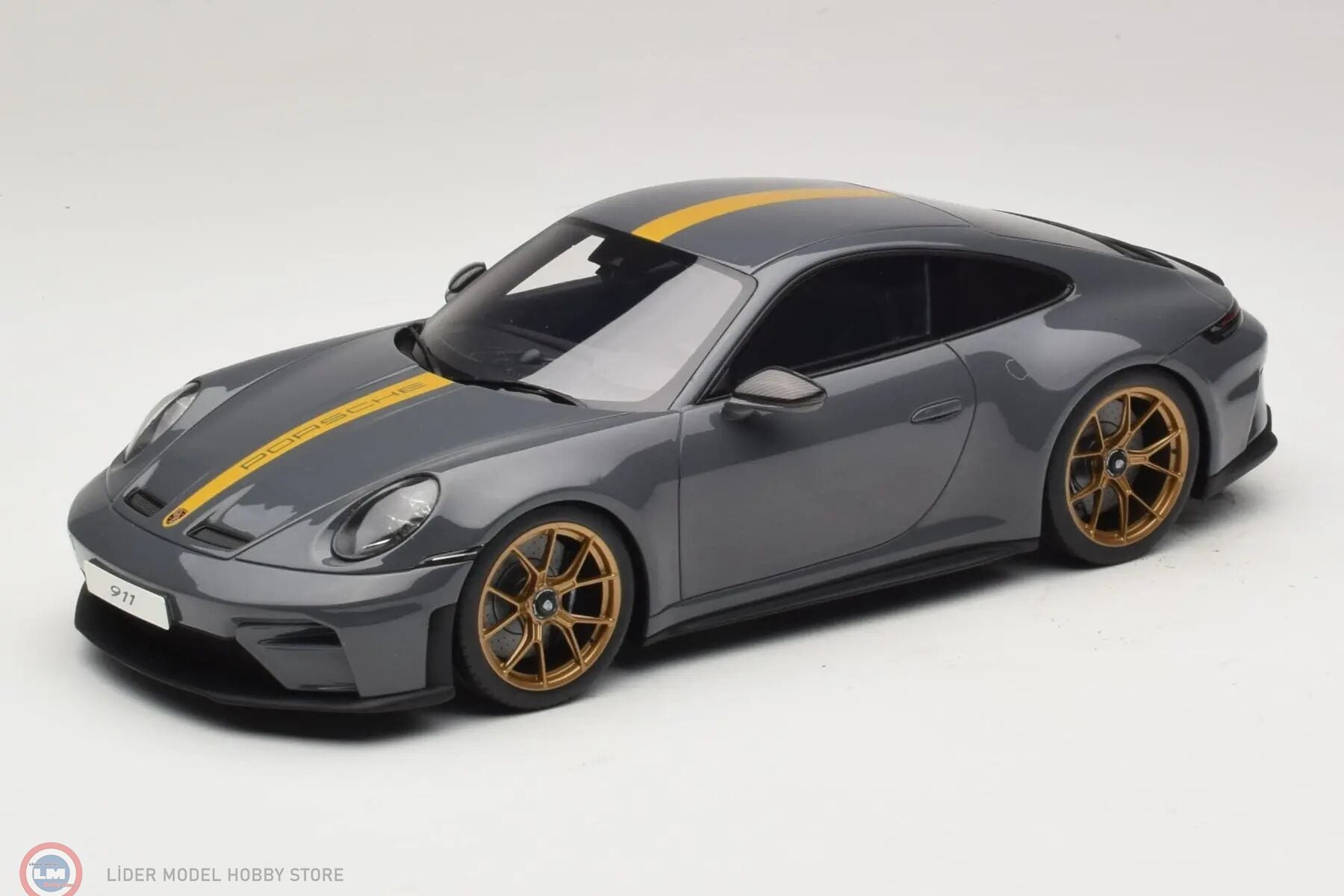 1:18 GT Spirit 2025 Porsche 911 992.2 GT3 Touring