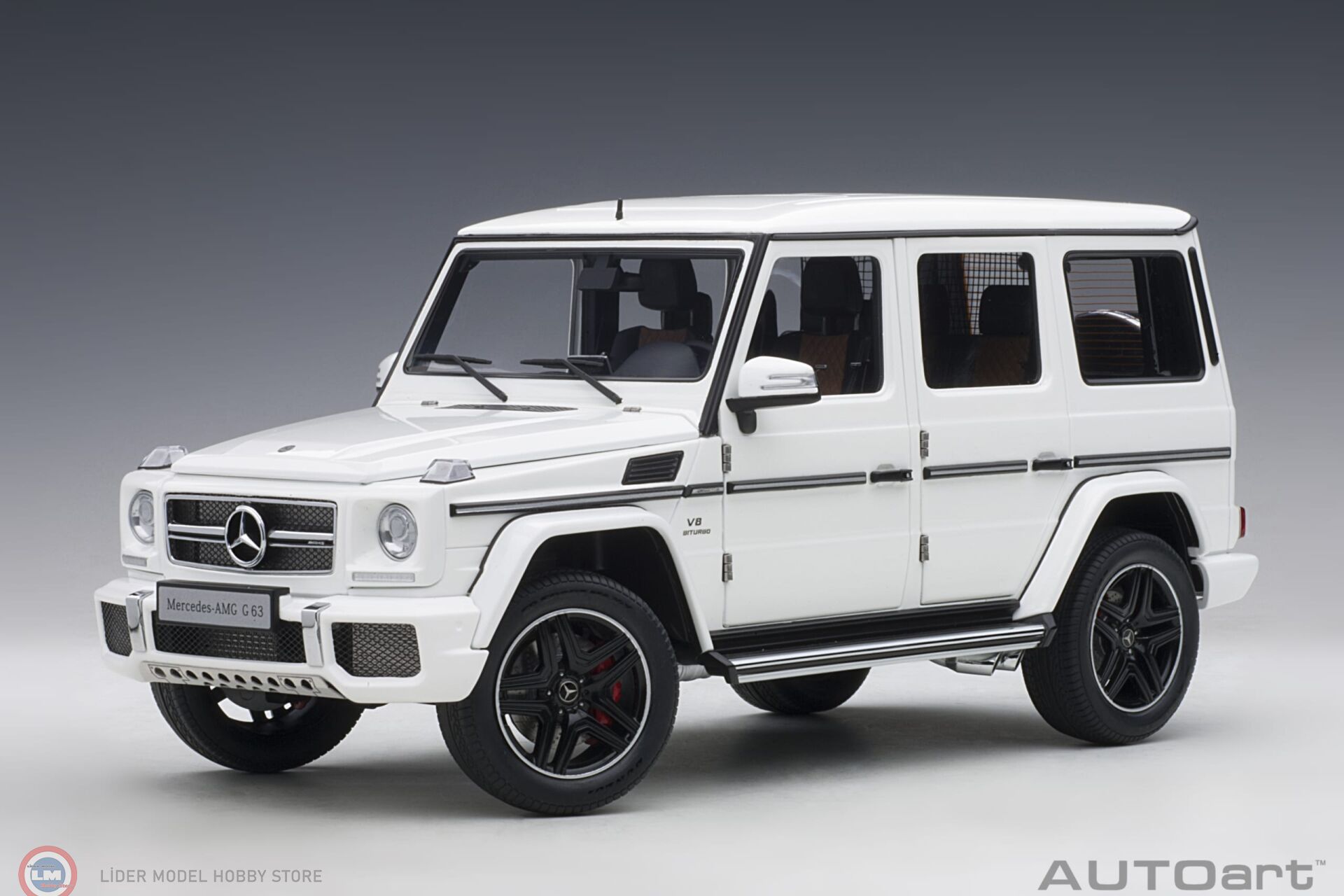 1:18 Autoart 2017 Mercedes Benz G63 AMG G-WAGON W463
