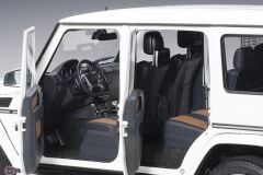 1:18 Autoart 2017 Mercedes Benz G63 AMG G-WAGON W463