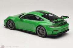 1:18 GT Spirit 2025 Porsche 911 992.2 GT3 Weissach Package - Python Green