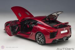 1:18 Autoart 2010 Lexus LFA Kırmızı