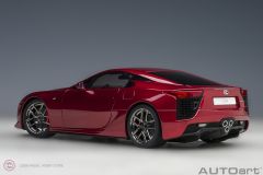 1:18 Autoart 2010 Lexus LFA Kırmızı