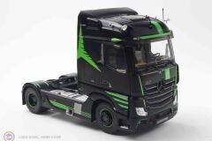1:24 Solido 2021 Mercedes Benz Actros R5 Italian Collection SZM