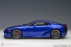1:18 Autoart 2010 Lexus LFA Mavi