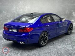 1:18 Norev 2018 BMW M5 F90 V8 BITURBO - DEALER EDITION