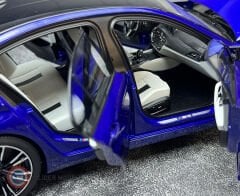 1:18 Norev 2018 BMW M5 F90 V8 BITURBO - DEALER EDITION