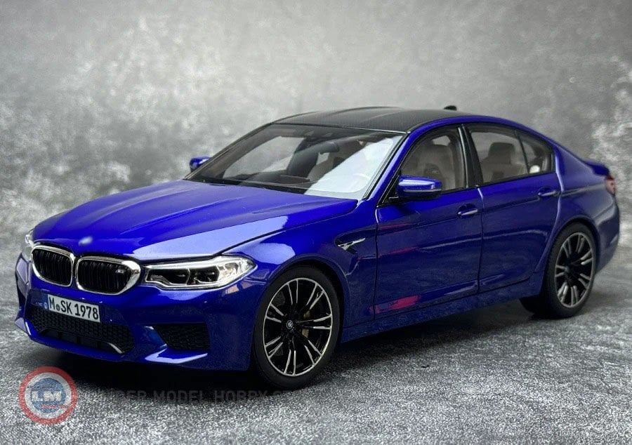 1:18 Norev 2018 BMW M5 F90 V8 BITURBO - DEALER EDITION