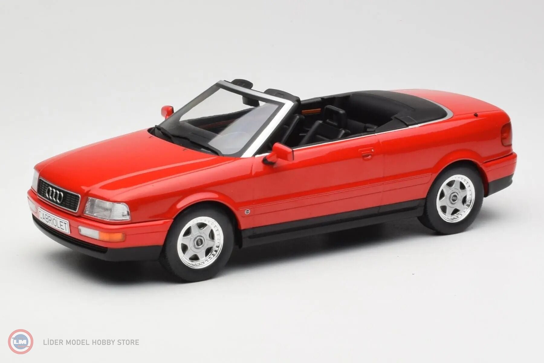 1:18 MCG 1991 Audi 80 Cabriolet