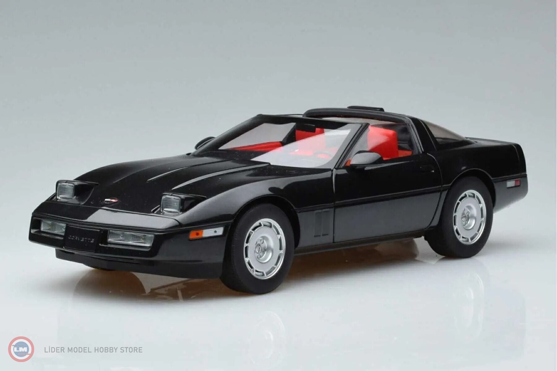 1:18 Autoart 1986 Chevrolet CorvetteC4 - SPIDER