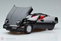 1:18 Autoart 1986 Chevrolet CorvetteC4 - SPIDER