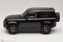 1:18 GT Spirit 2021 Land Rover Defender 90 P400 X-Dynamic HSE Black