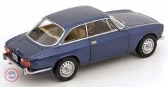 1:18 1973 Alfa Romeo 2000 GTV