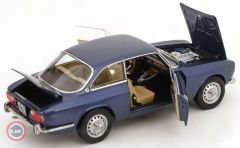 1:18 1973 Alfa Romeo 2000 GTV