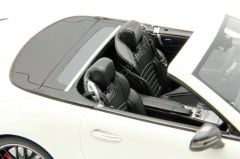 1:18 2013 Mercedes Benz SL63 AMG Cabriolet R231