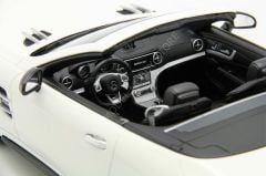 1:18 2013 Mercedes Benz SL63 AMG Cabriolet R231