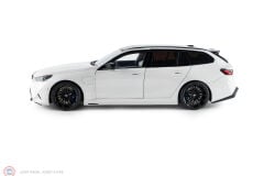 1:18 Solido 2025 BMW M5 TOURING – Alpine White