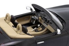 1:18 Minichamps 2000 BMW Z8 ROADSTER - Black