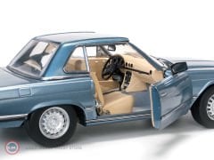1:18 SunStar 1977 Mercedes Benz 350 SL R107 Hardtop