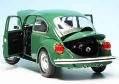 1:18 Minichamps 1983 Volkswagen Beetle 1200