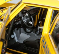 1:18 Minichamps 1971 Mercedes Benz 300SEL 6.8AMG #38