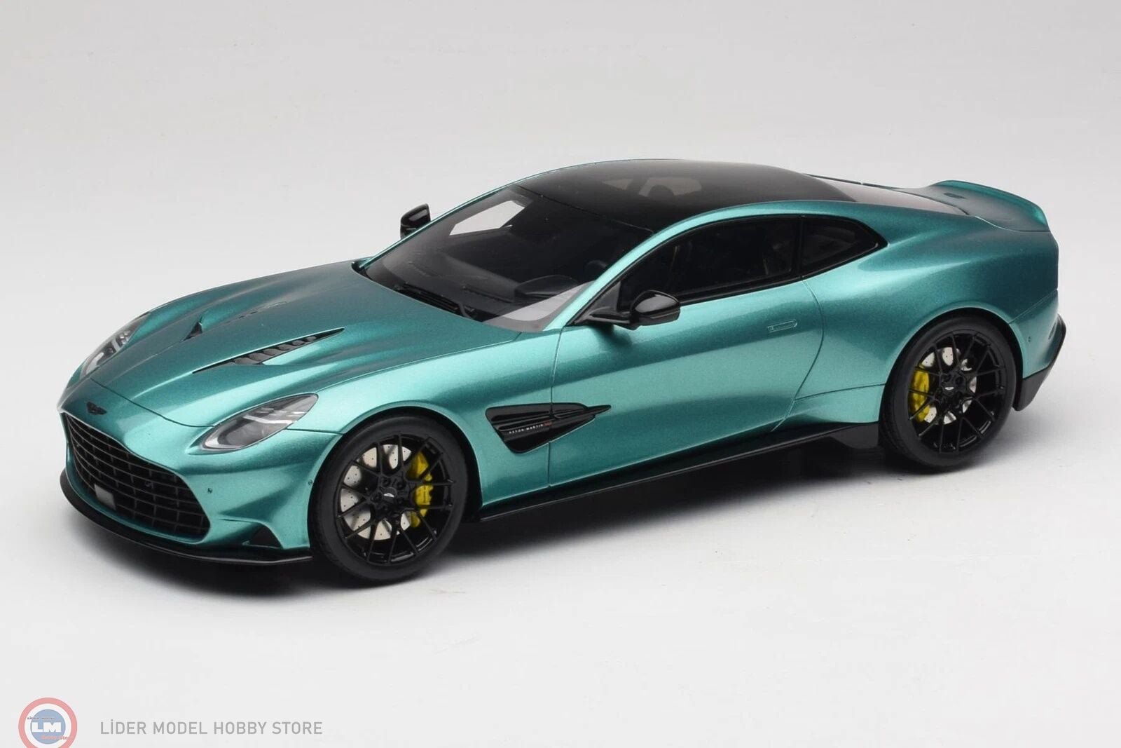 1:18 GT Spirit 2024 Aston Martin Vanquish