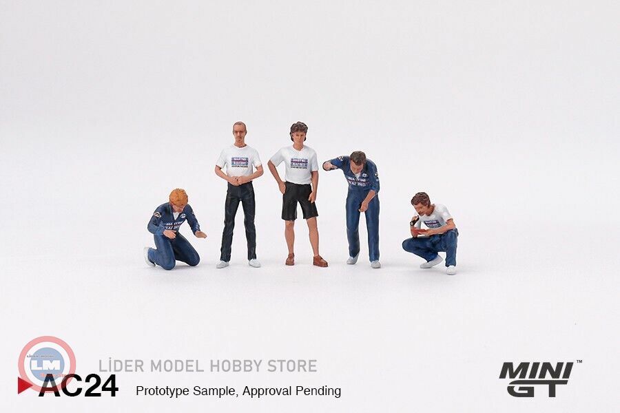 1:64 Martini Racing  Figure set