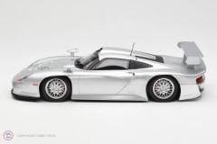 1:18 1997 Porsche 911 GT1 Street Version